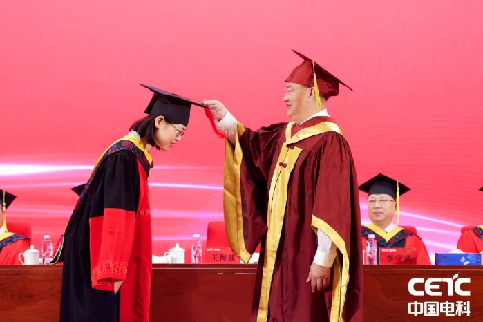 畢業(yè)典禮4 畢業(yè)典禮4